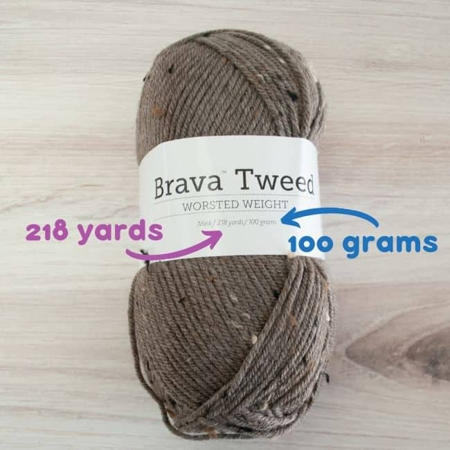 ball of Brava Tweed yarn showing 218 yards in 100 grams of yarn